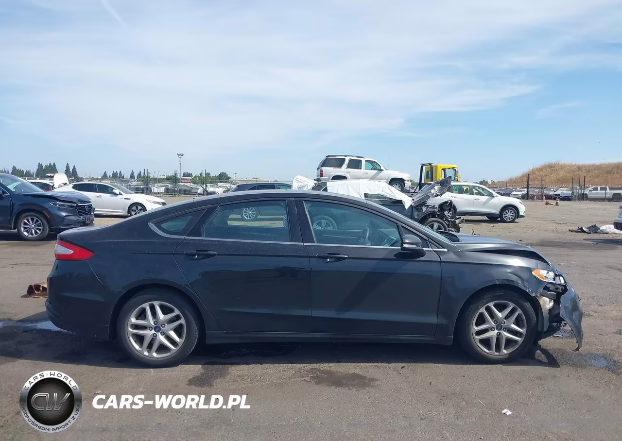 2013 Ford Fusion Se VIN:3FA6P0HR8DR299726 - 13