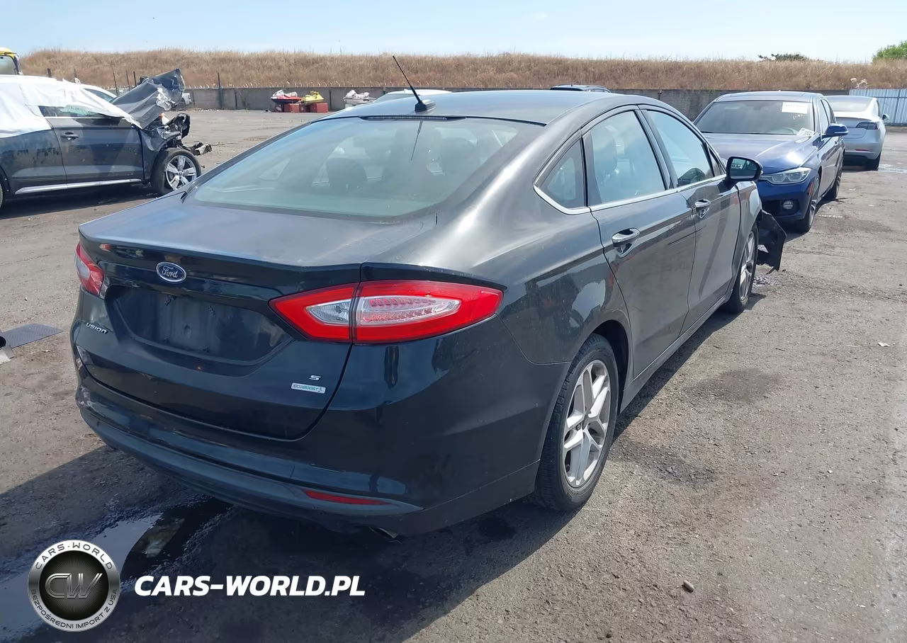 2013 Ford Fusion Se VIN:3FA6P0HR8DR299726 - 4