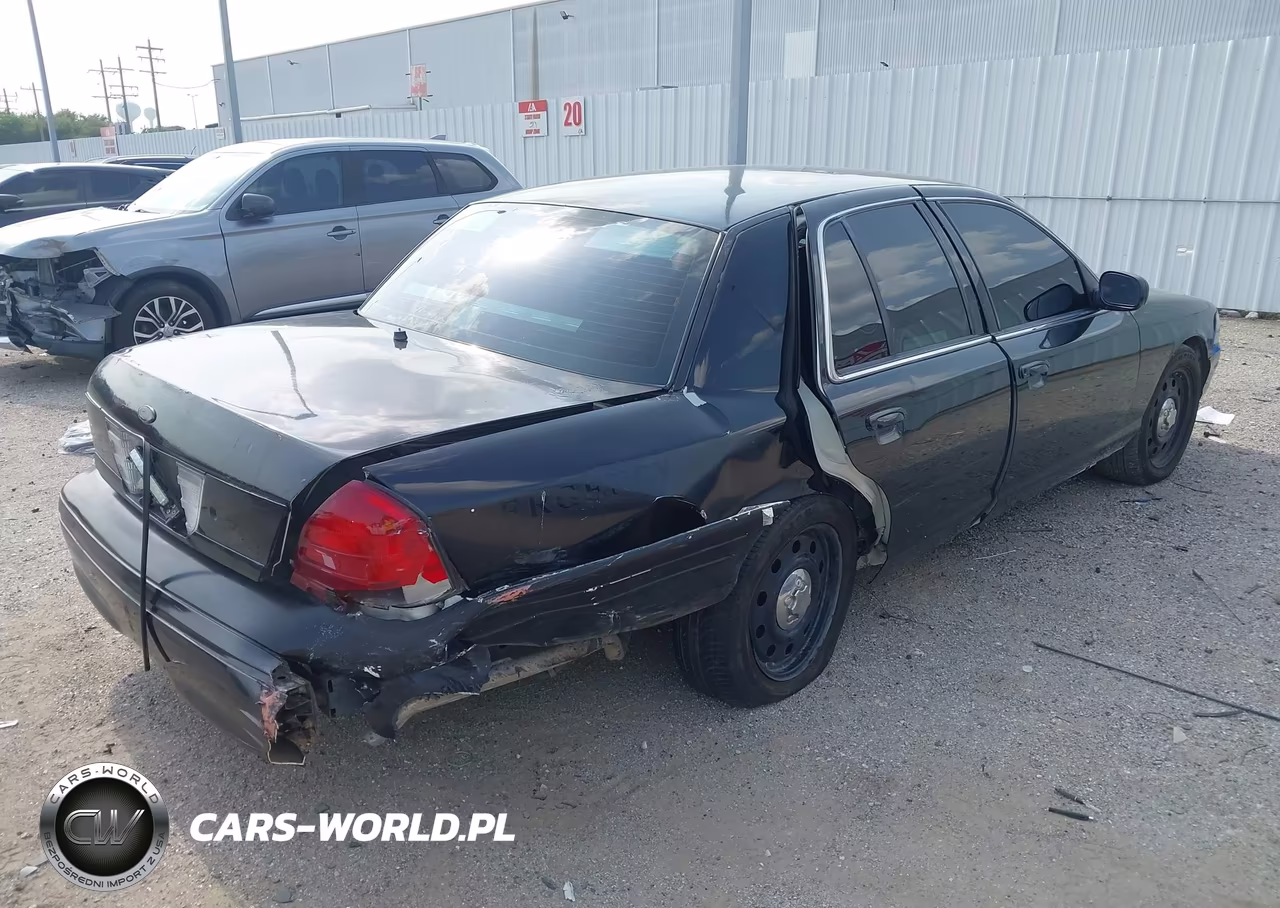 2007 Ford Crown Victoria Police-Police Interceptor VIN:2FAFP71W57X163438 - 4
