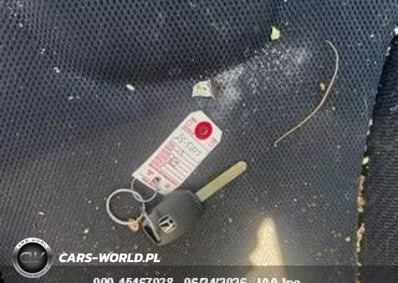 2013 Honda Fit Sport VIN:JHMGE8H50DC016989 - 11