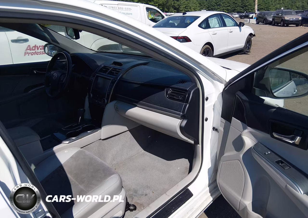 2013 Toyota Camry Hybrid Xle VIN:4T1BD1FK4DU067688 - 5