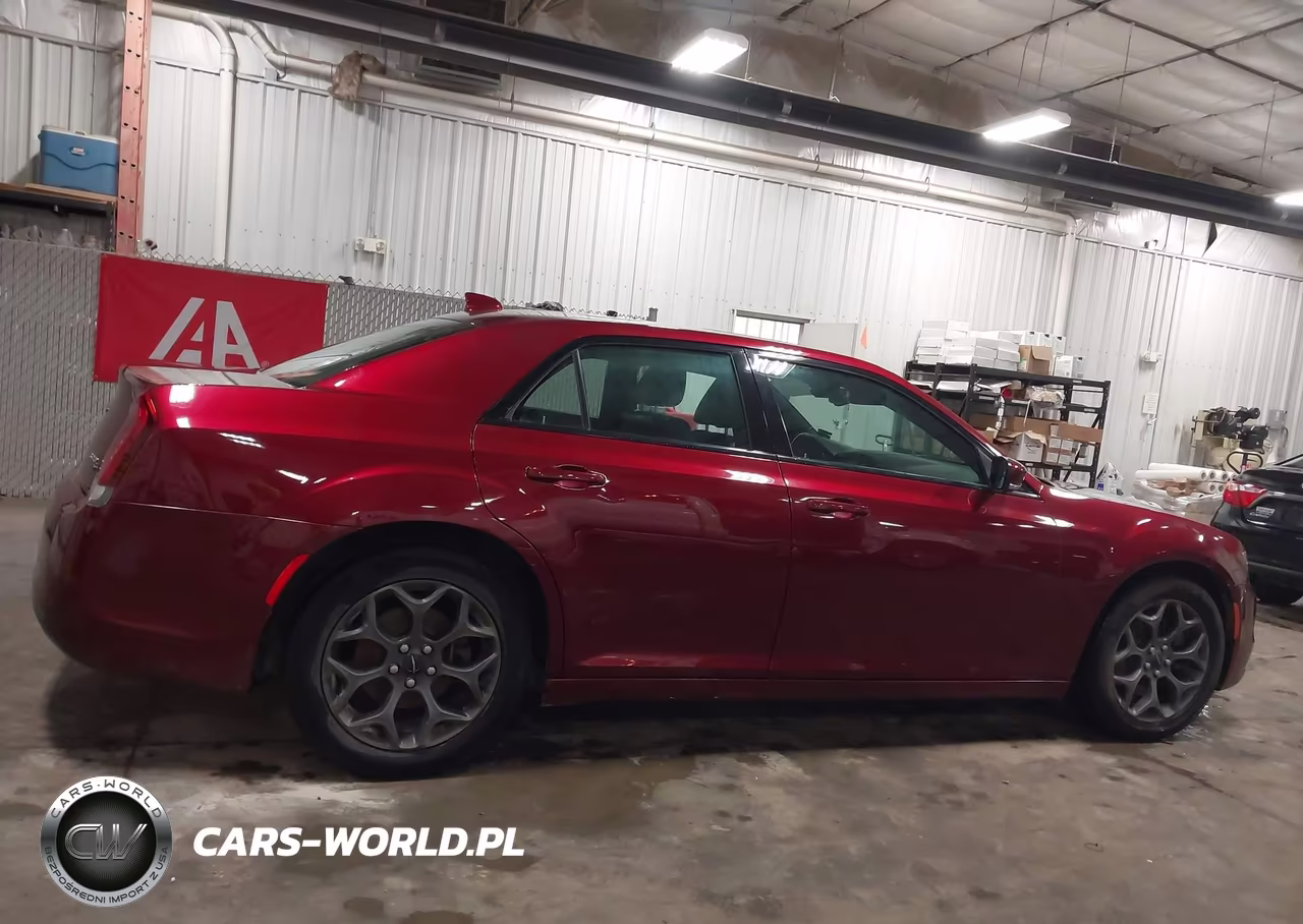 2018 Chrysler 300 300S Awd VIN:2C3CCAGG8JH268079 - 13