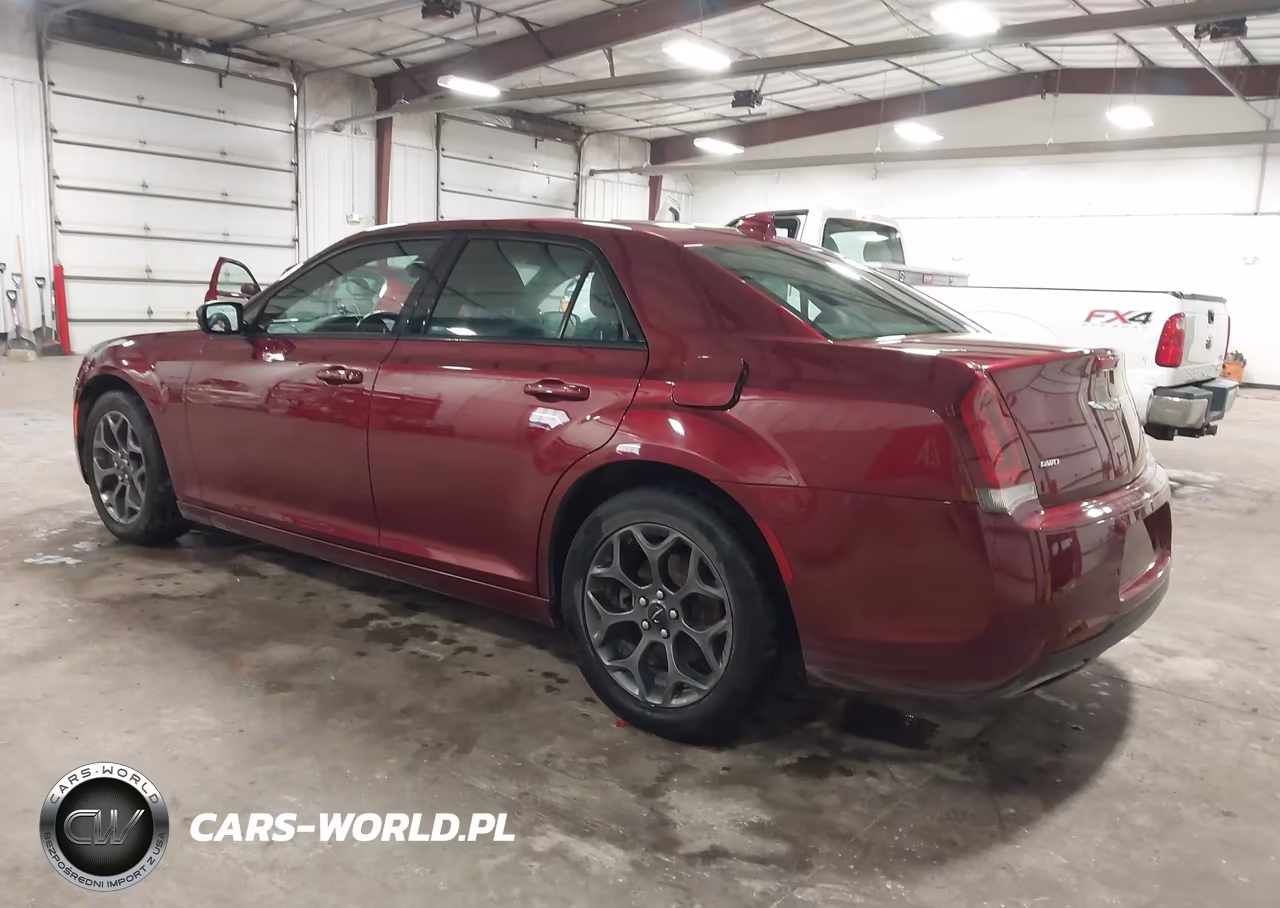 2018 Chrysler 300 300S Awd VIN:2C3CCAGG8JH268079 - 3