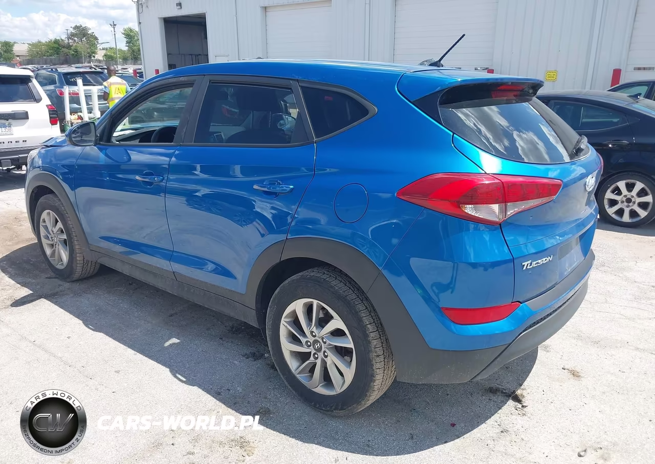 2018 Hyundai Tucson Se VIN:KM8J2CA47JU775774 - 3