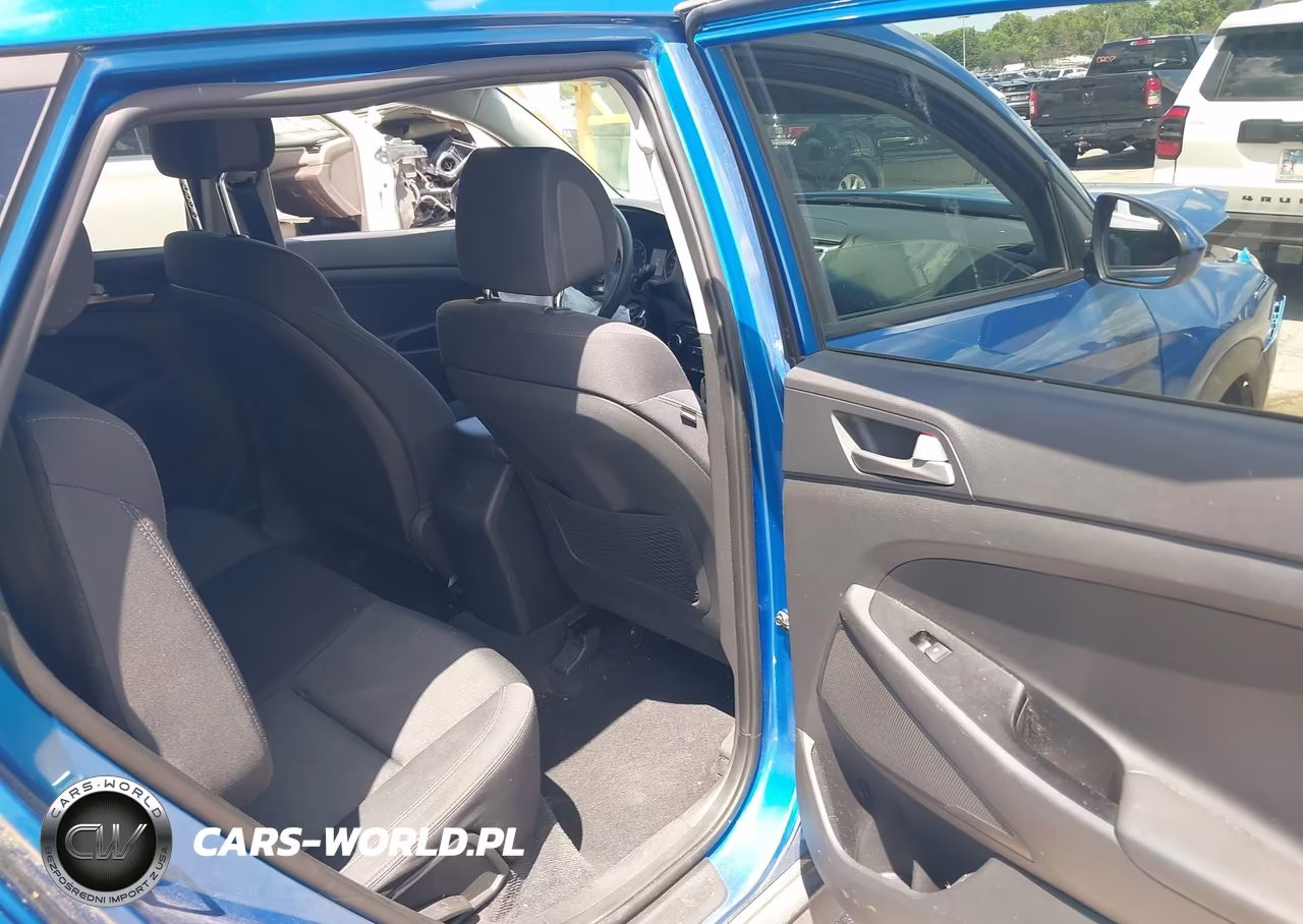 2018 Hyundai Tucson Se VIN:KM8J2CA47JU775774 - 8