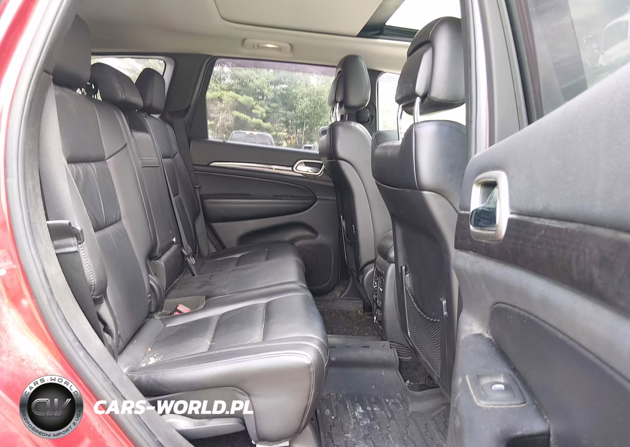 2011 Jeep Grand Cherokee Laredo VIN:1J4RR4GG6BC517726 - 8