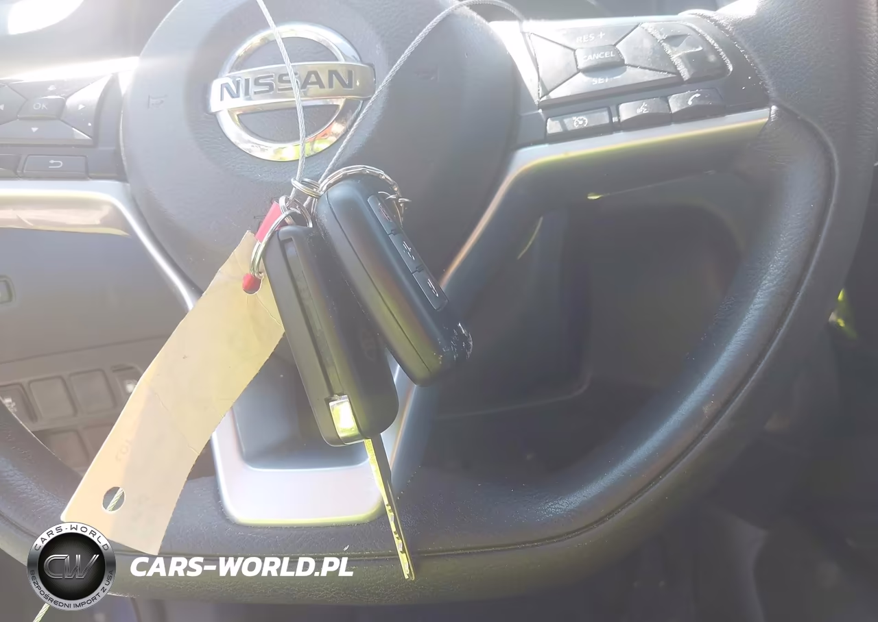 2018 Nissan Rogue S VIN:5N1AT2MT0JC760565 - 11