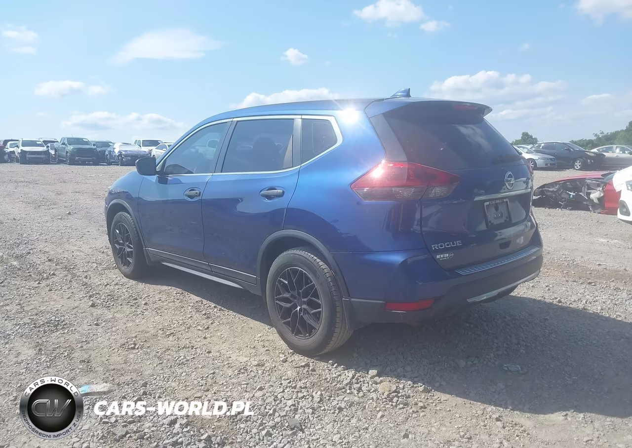 2018 Nissan Rogue S VIN:5N1AT2MT0JC760565 - 3