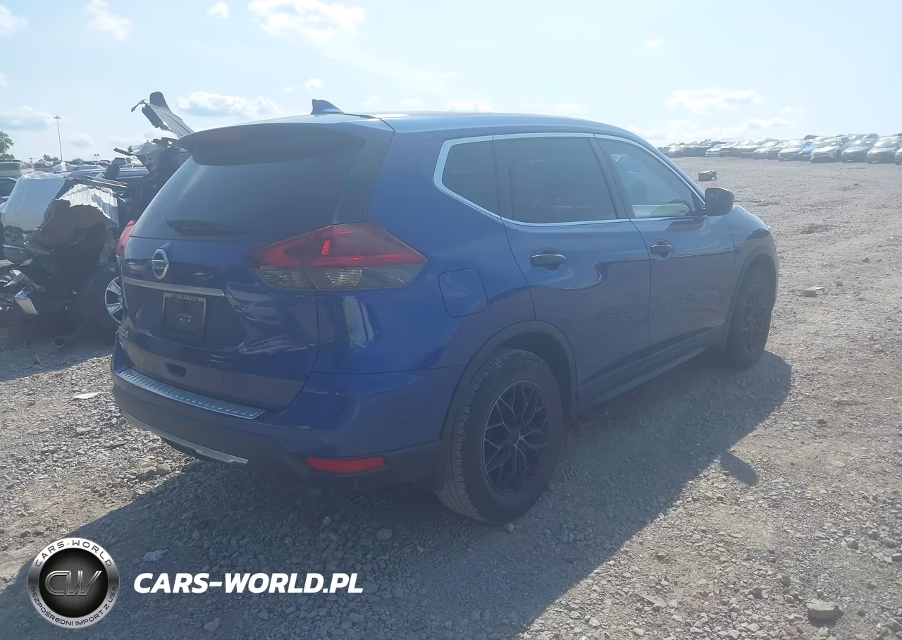 2018 Nissan Rogue S VIN:5N1AT2MT0JC760565 - 4