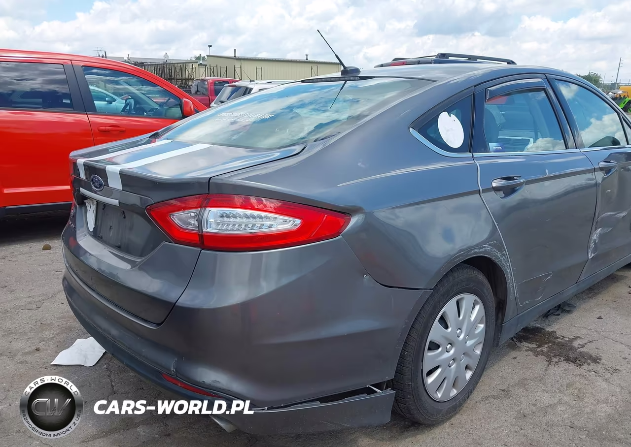 2014 Ford Fusion S VIN:3FA6P0G74ER118378 - 15