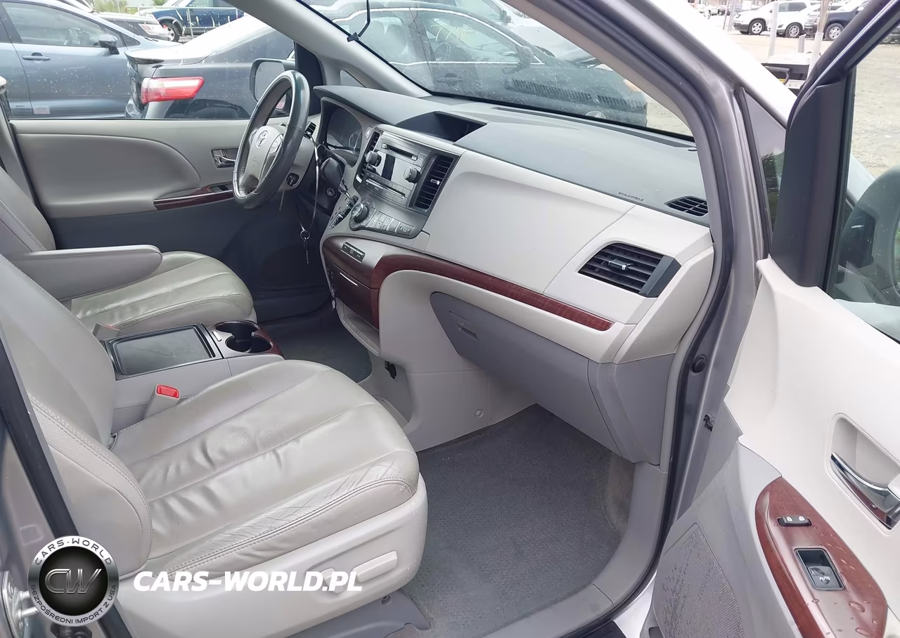 2012 Toyota Sienna Xle V6 8 Passenger VIN:5TDYK3DC6CS268295 - 5