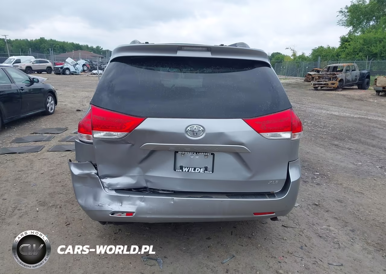 2012 Toyota Sienna Xle V6 8 Passenger VIN:5TDYK3DC6CS268295 - 6