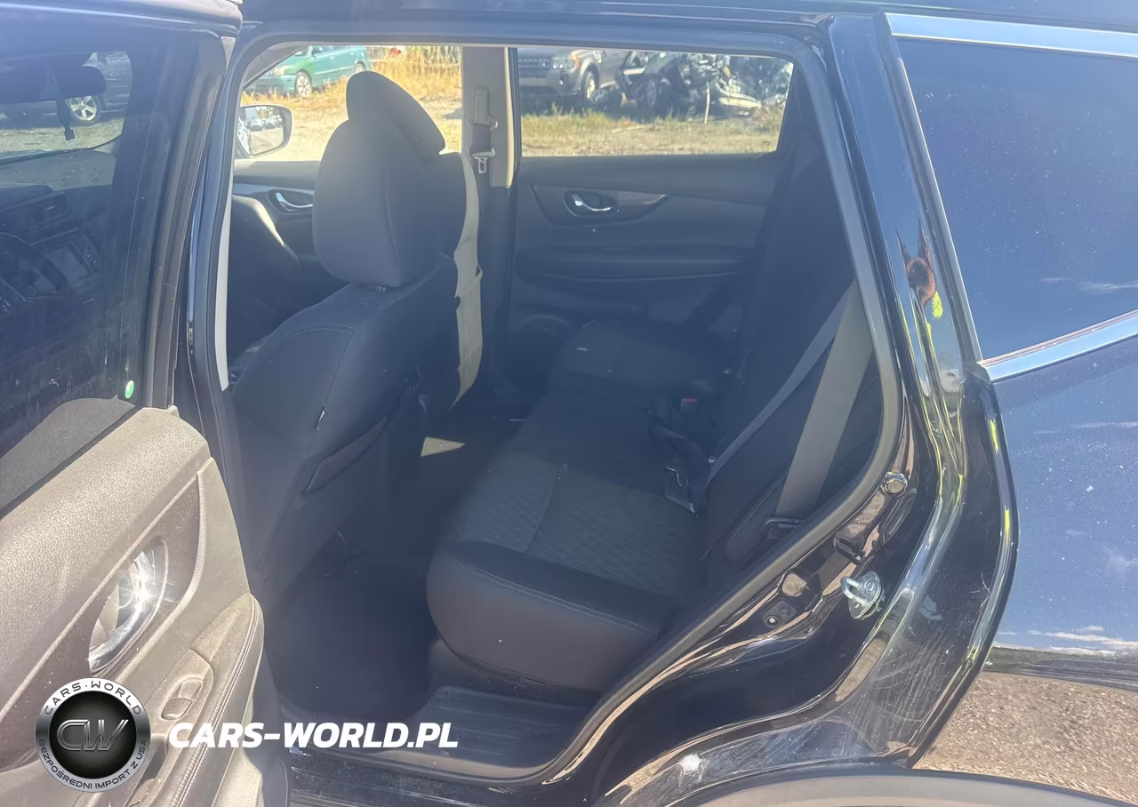 2019 Nissan Rogue S VIN:5N1AT2MV8KC733990 - 8