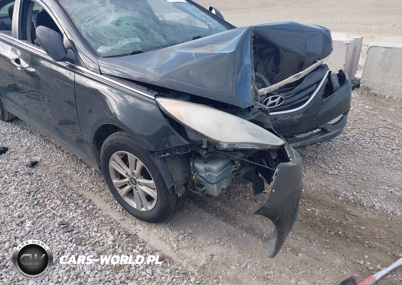 2011 Hyundai Sonata Gls VIN:5NPEB4ACXBH215195 - 13
