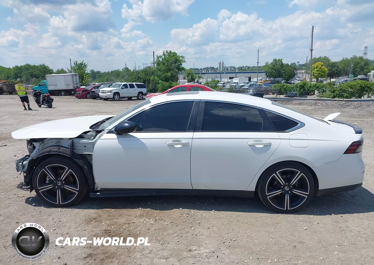 2025 Honda Accord Hybrid Sport VIN:1HGCY2F56SA020370 - 15