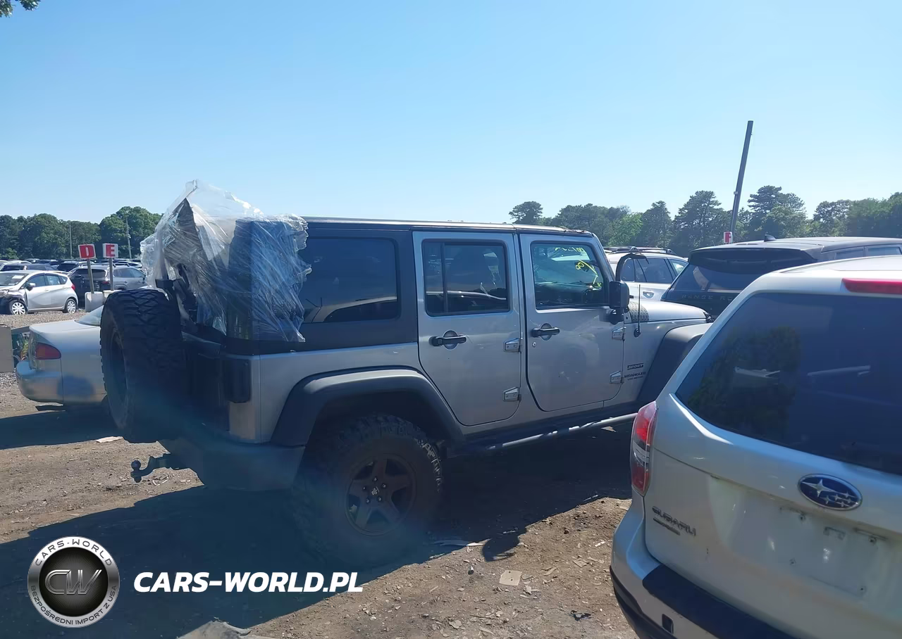 2017 Jeep Wrangler Unlimited Sport VIN:1C4BJWDG8HL598865 - 13