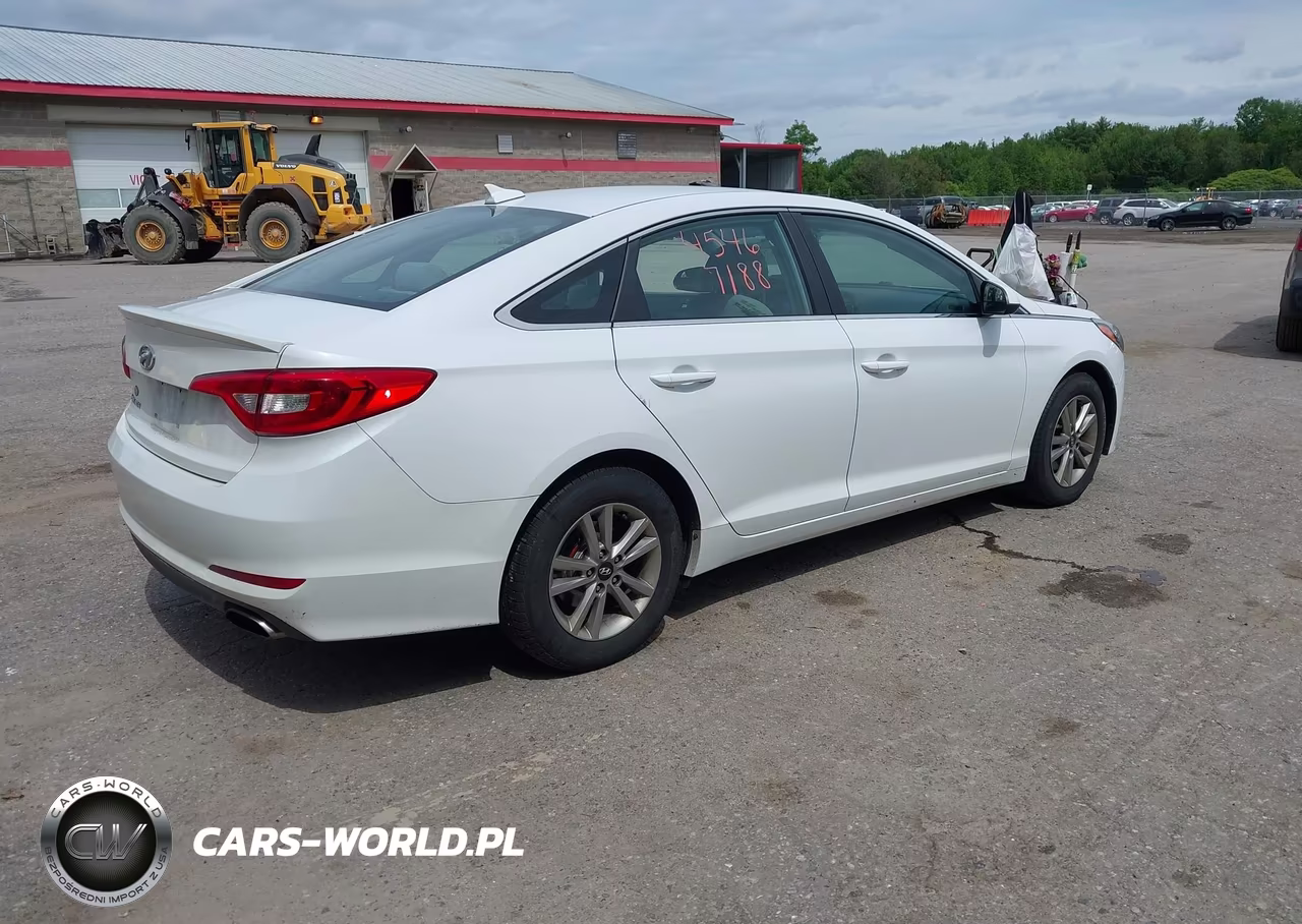 2015 Hyundai Sonata Se VIN:5NPE24AF9FH122085 - 4