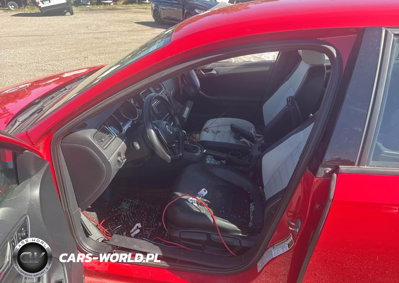 2016 Volkswagen Jetta 1.8T Sport VIN:3VWD17AJ2GM295640 - 5