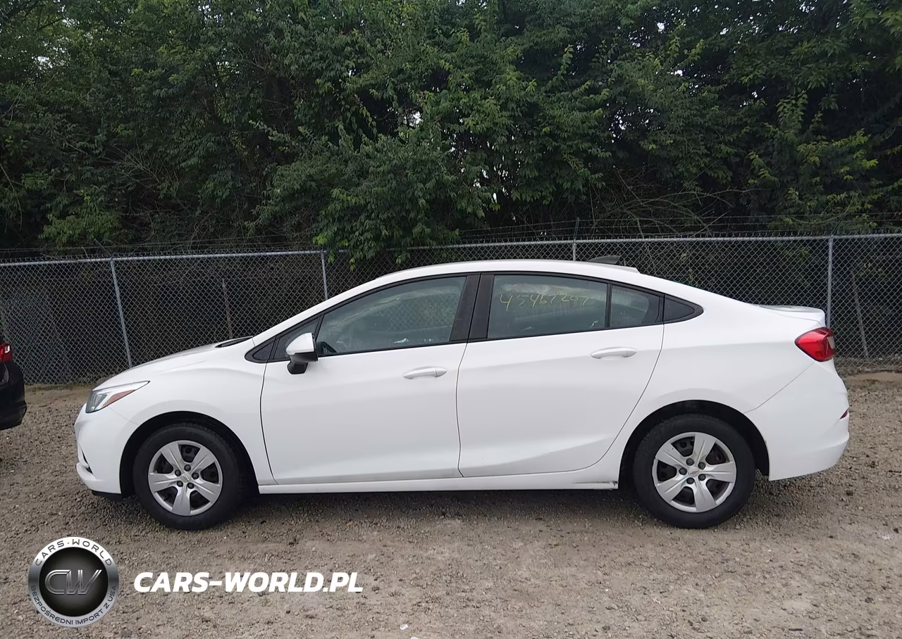2018 Chevrolet Cruze Ls Manual VIN:1G1BB5SMXJ7116839 - 13