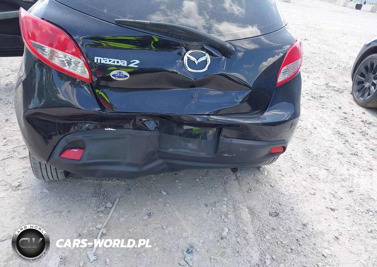 2013 Mazda Mazda2 Sport VIN:JM1DE1KY2D0152976 - 6