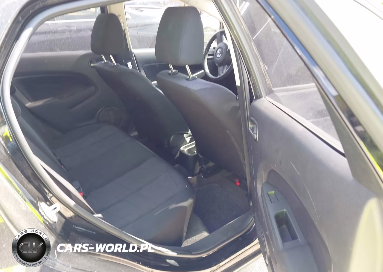 2013 Mazda Mazda2 Sport VIN:JM1DE1KY2D0152976 - 8