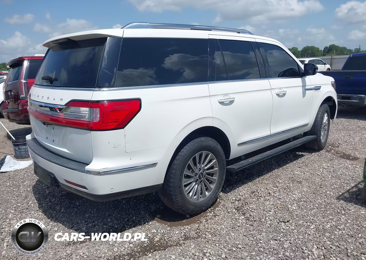 2021 Lincoln Navigator Standard VIN:5LMJJ2MT8MEL08021 - 4
