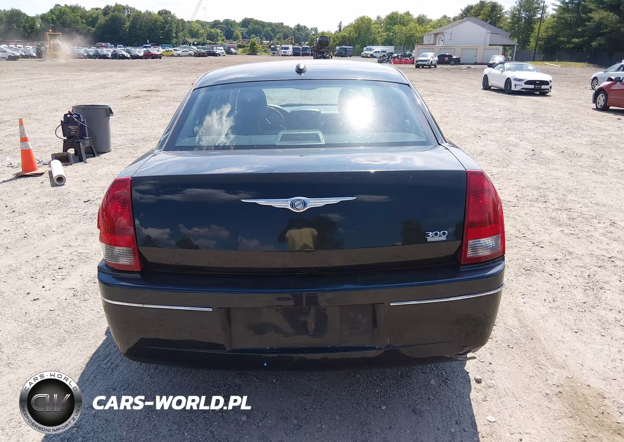 2005 Chrysler 300 Touring VIN:2C3AA53G95H595347 - 16