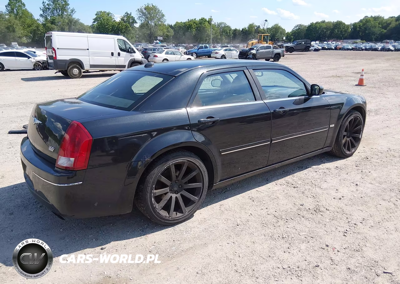 2005 Chrysler 300 Touring VIN:2C3AA53G95H595347 - 4