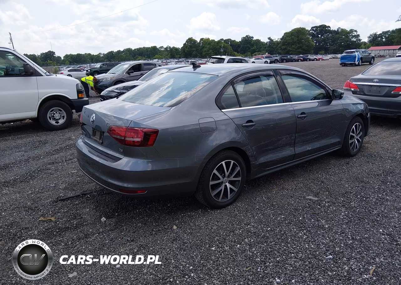 2018 Volkswagen Jetta 1.4T Se-1.4T Wolfsburg Edition VIN:3VWDB7AJXJM263491 - 4