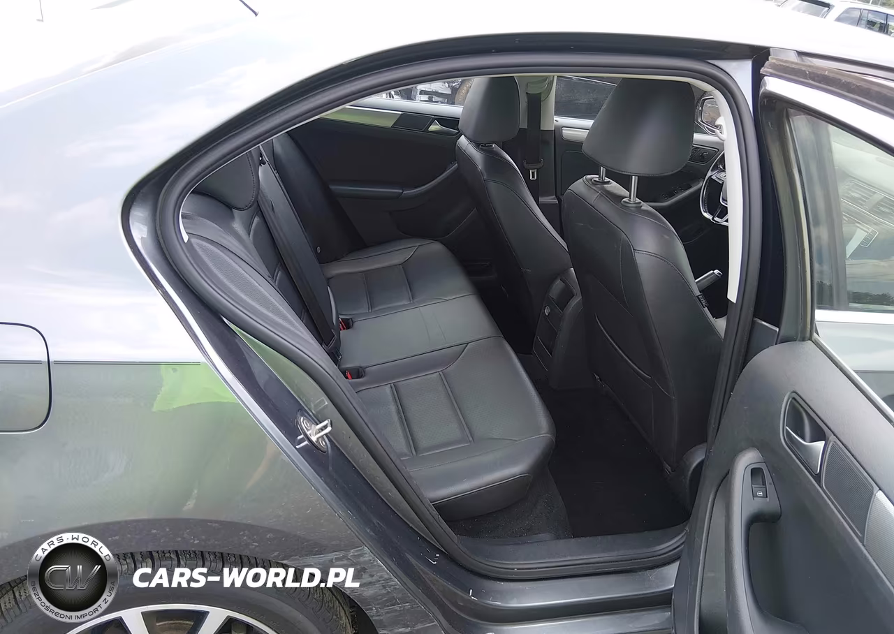 2018 Volkswagen Jetta 1.4T Se-1.4T Wolfsburg Edition VIN:3VWDB7AJXJM263491 - 8