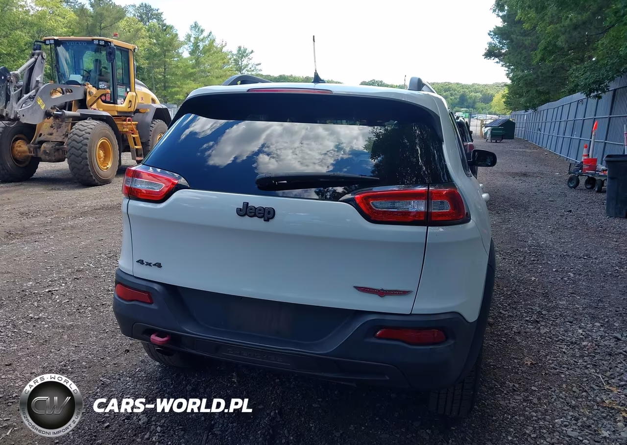 2014 Jeep Cherokee Trailhawk VIN:1C4PJMBB0EW157274 - 16