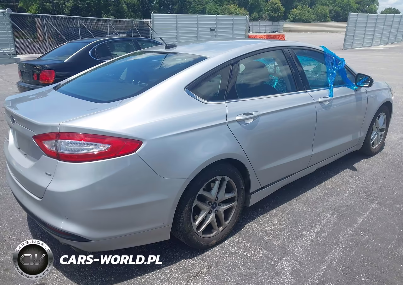 2015 Ford Fusion Se VIN:1FA6P0H74F5114480 - 4