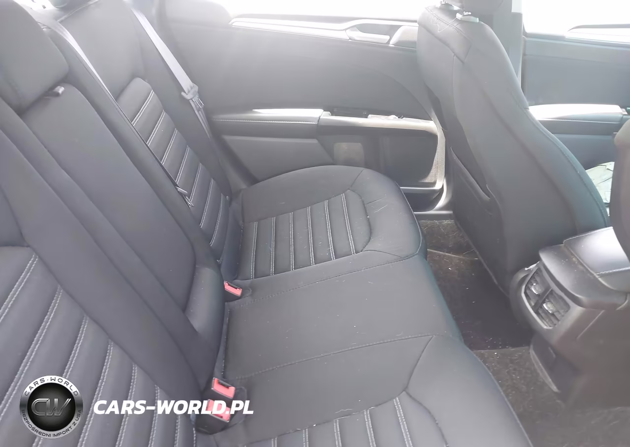 2015 Ford Fusion Se VIN:1FA6P0H74F5114480 - 8