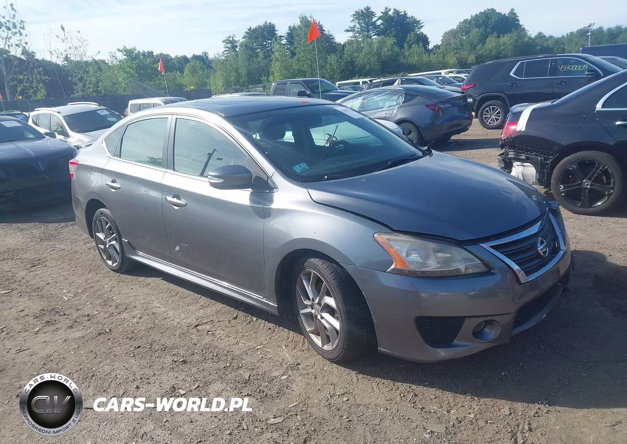 2015 Nissan Sentra Sr – zdjęcie 1 z 12