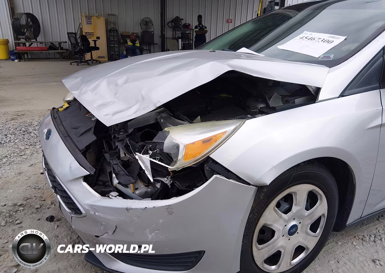 2016 Ford Focus S VIN:1FADP3E21GL298520 - 6
