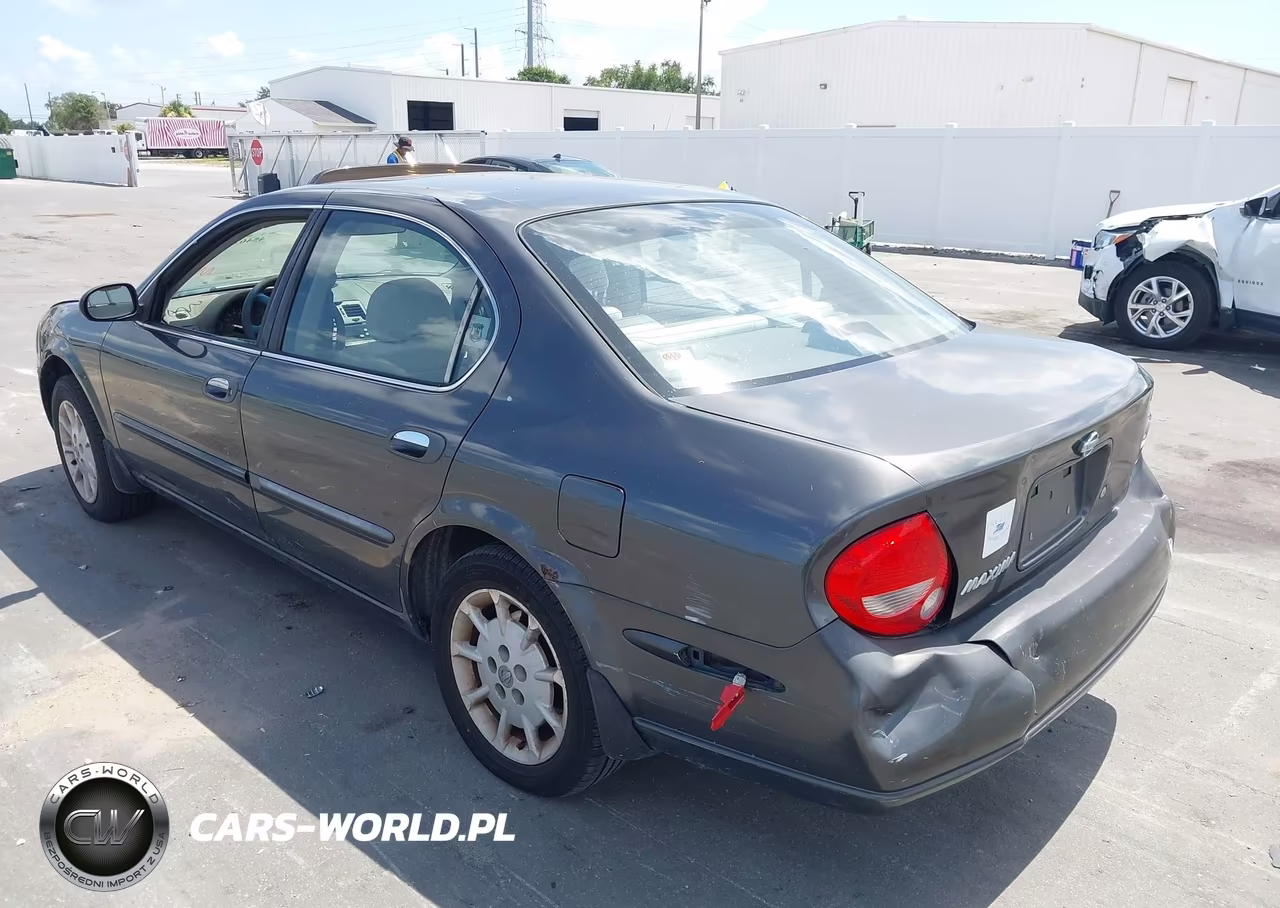 2000 Nissan Maxima Gle-Gxe-Se VIN:JN1CA31D0YT767275 - 3