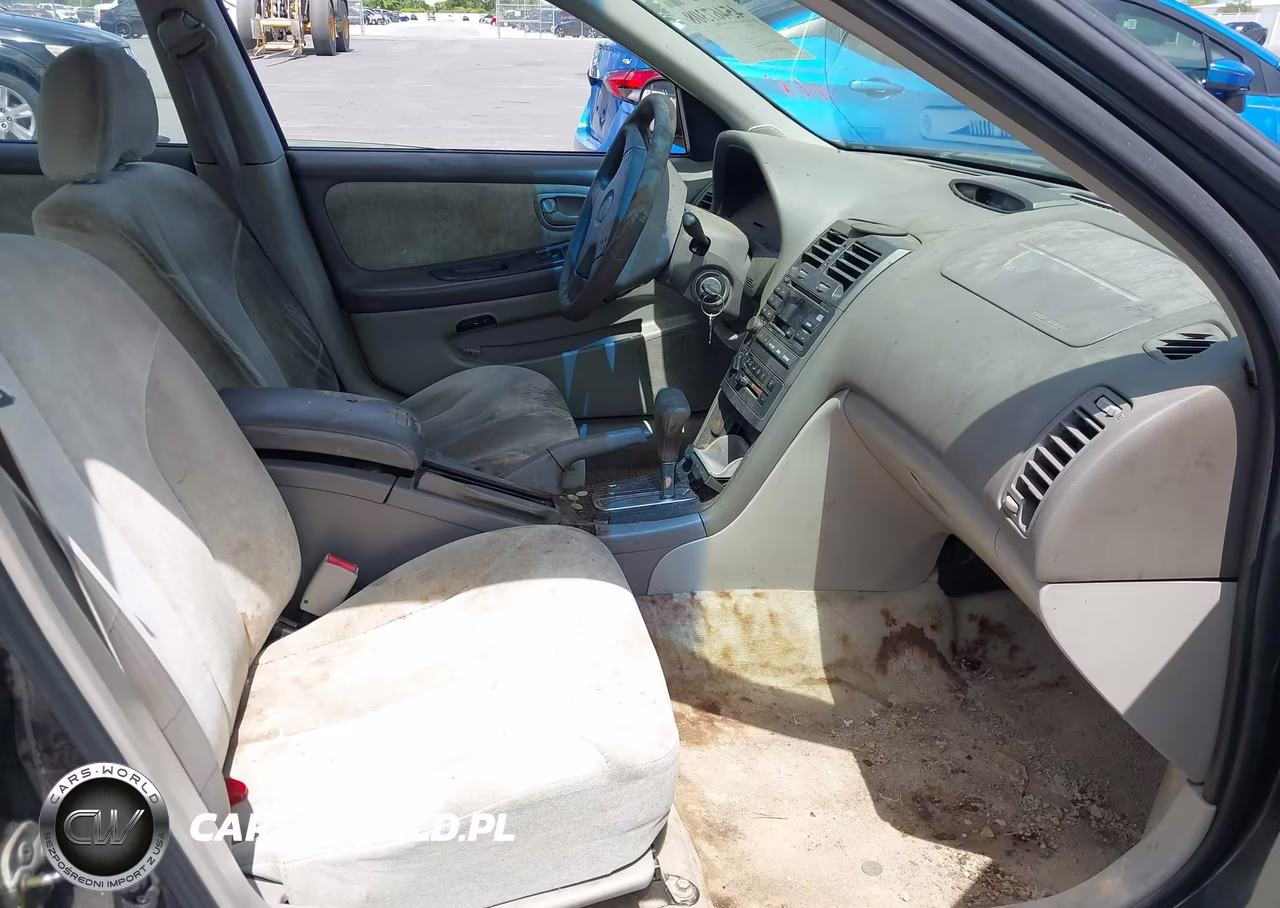 2000 Nissan Maxima Gle-Gxe-Se VIN:JN1CA31D0YT767275 - 5