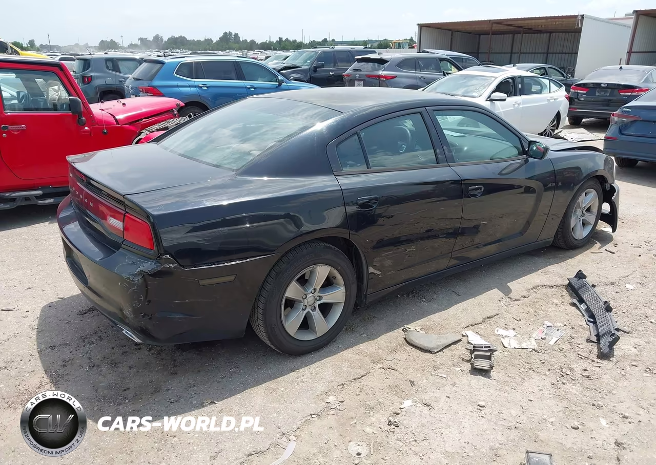 2012 Dodge Charger Se VIN:2C3CDXBG9CH189658 - 4