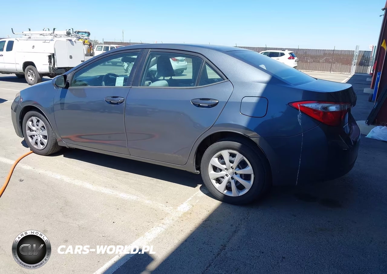 2014 Toyota Corolla Le VIN:2T1BURHE9EC168783 - 3