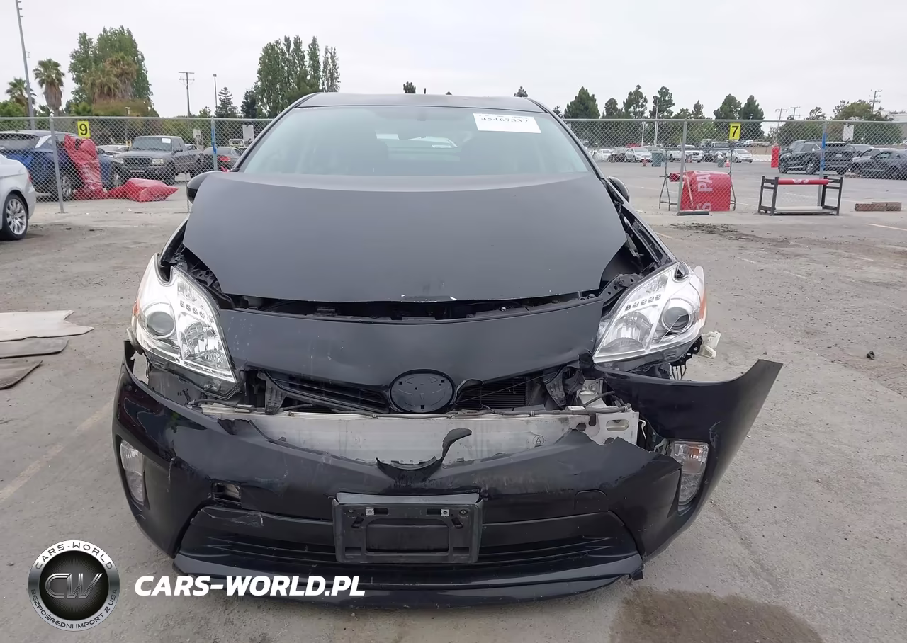 2012 Toyota Prius Two VIN:JTDKN3DU1C5492036 - 12