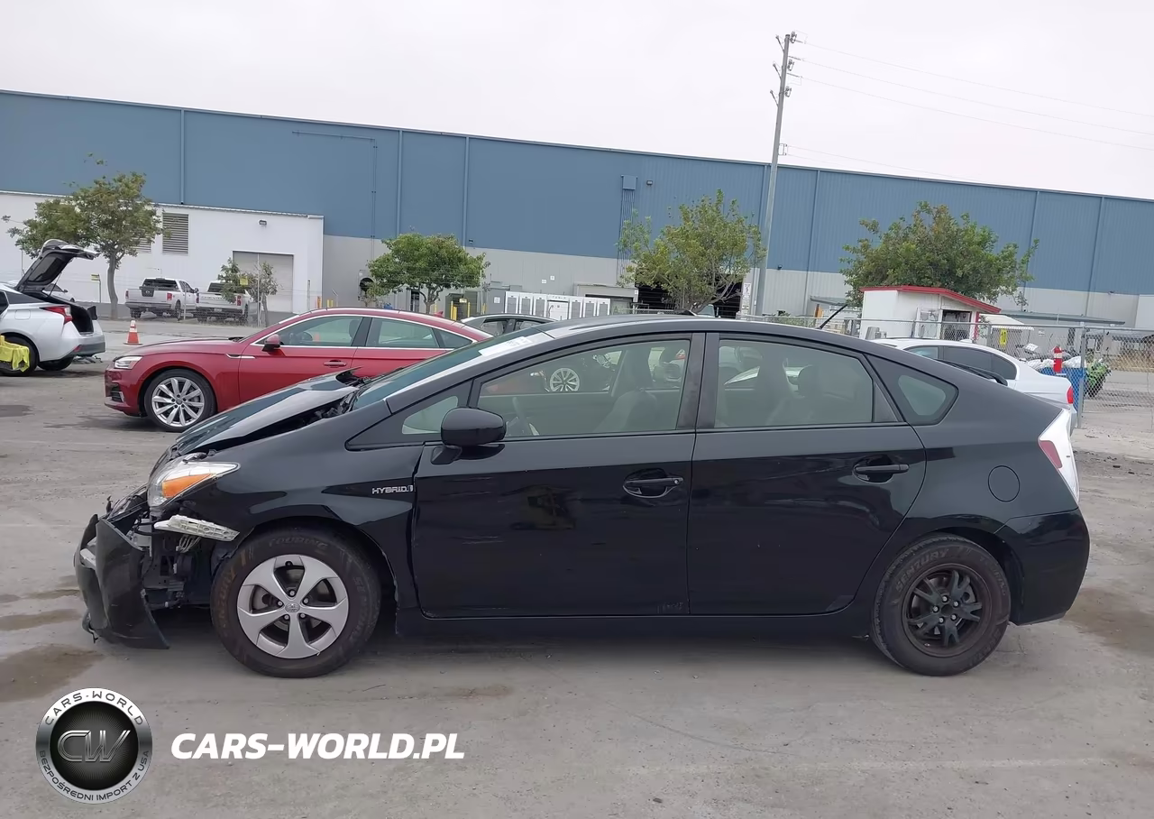 2012 Toyota Prius Two VIN:JTDKN3DU1C5492036 - 14