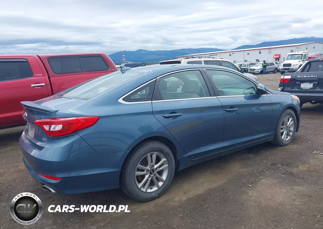 2016 Hyundai Sonata Eco VIN:5NPE24AA2GH411718 - 4