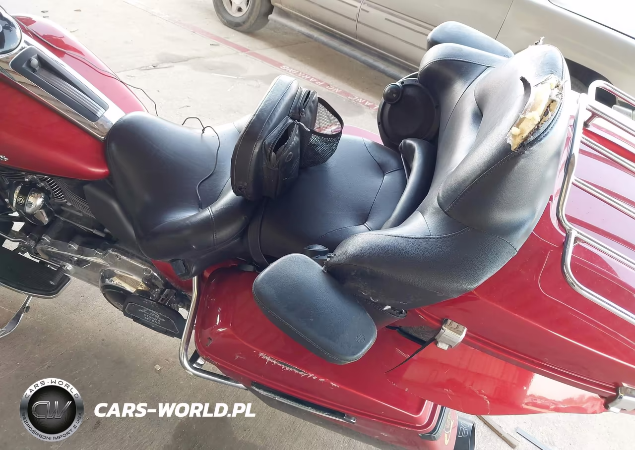 2019 Harley-Davidson Flhtk VIN:1HD1KEF10KB617352 - 16