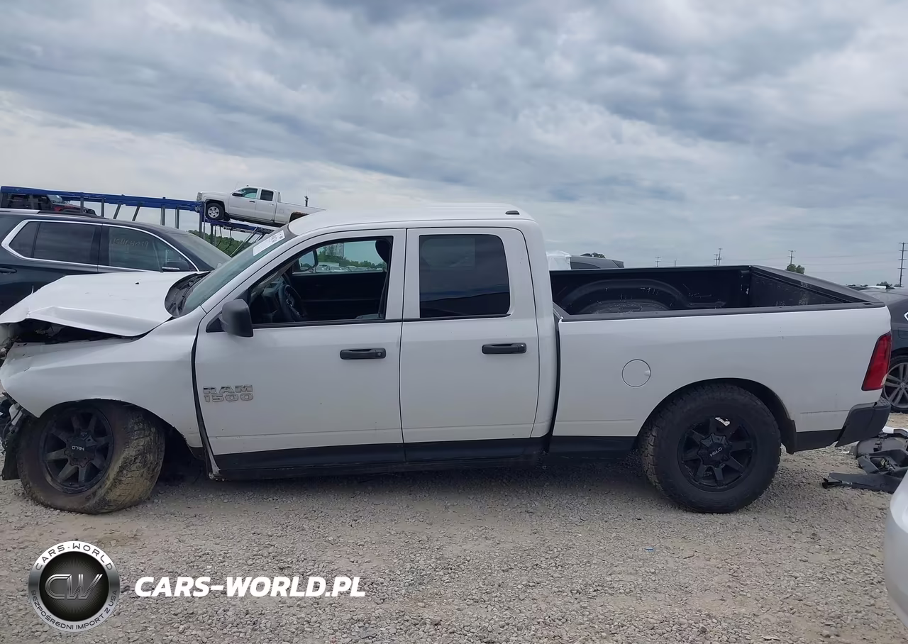 2017 Ram 1500 Express 4X4 6'4 Box VIN:1C6RR7FG2HS712317 - 15