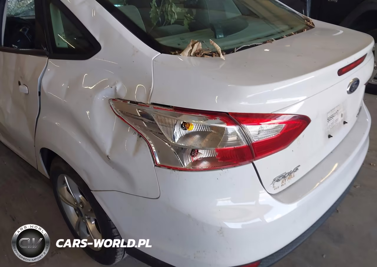 2013 Ford Focus Se VIN:1FADP3F22DL216840 - 14