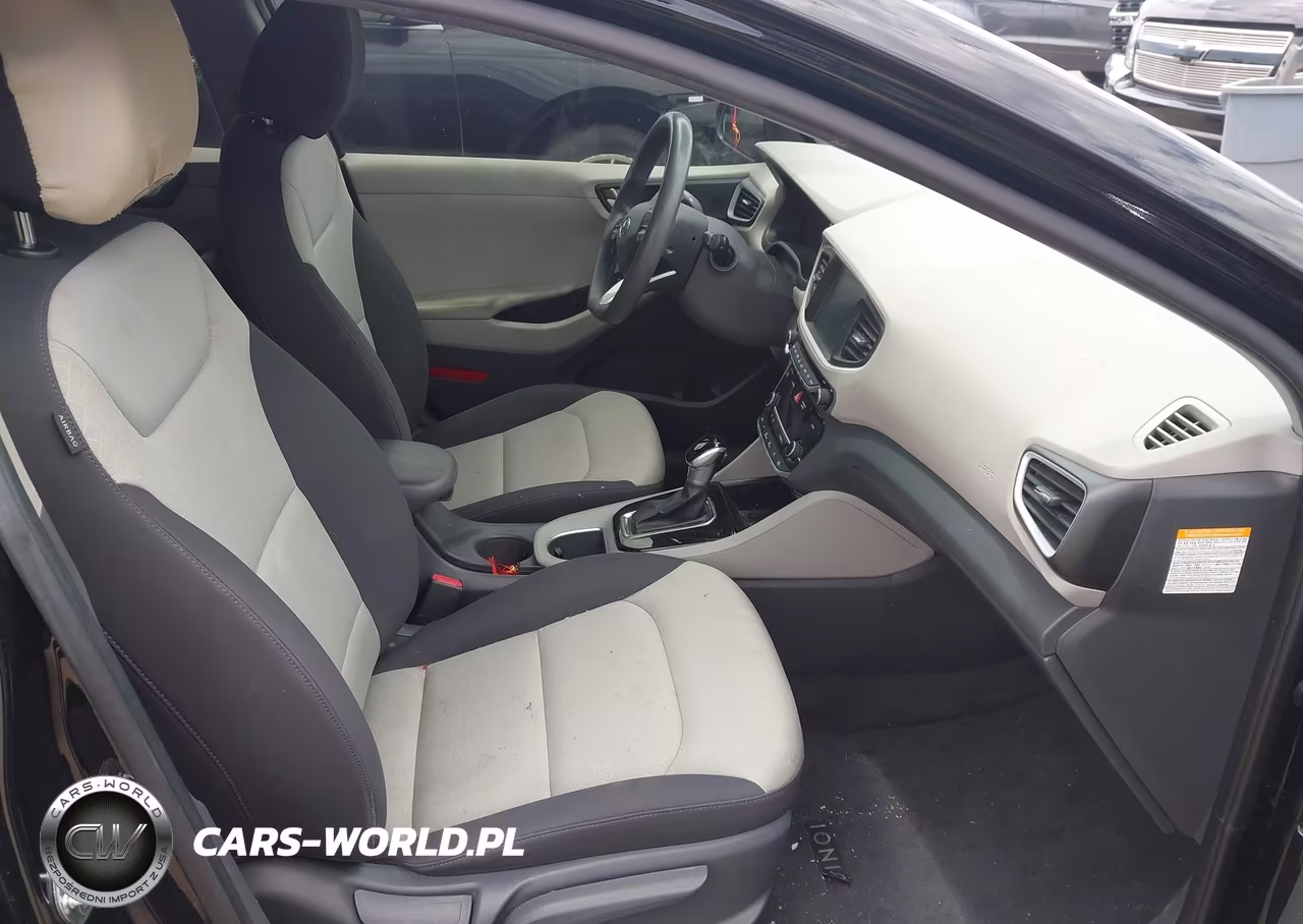 2019 Hyundai Ioniq Hybrid Blue VIN:KMHC65LC5KU139546 - 5