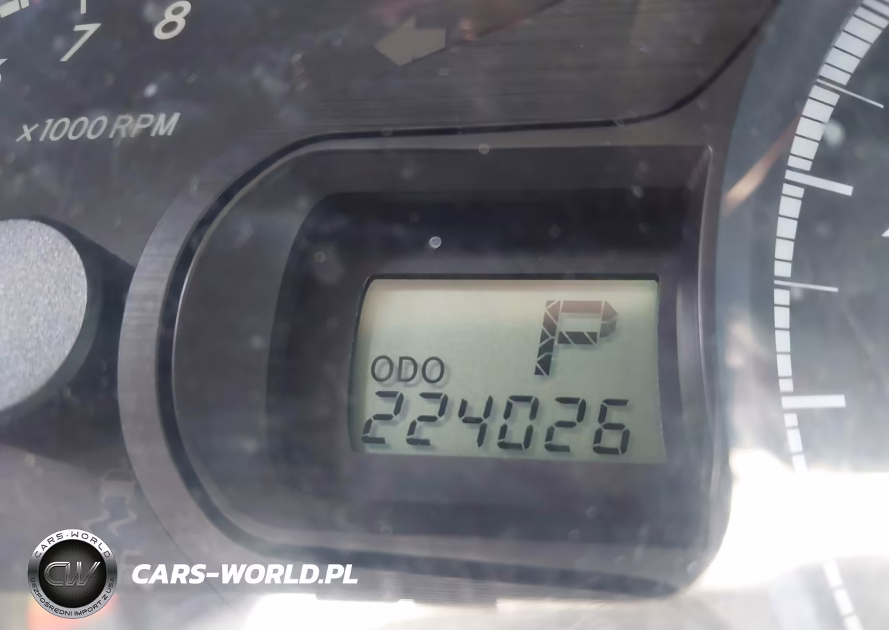 2011 Toyota Sienna Le V6 VIN:5TDKK3DC5BS073180 - 15
