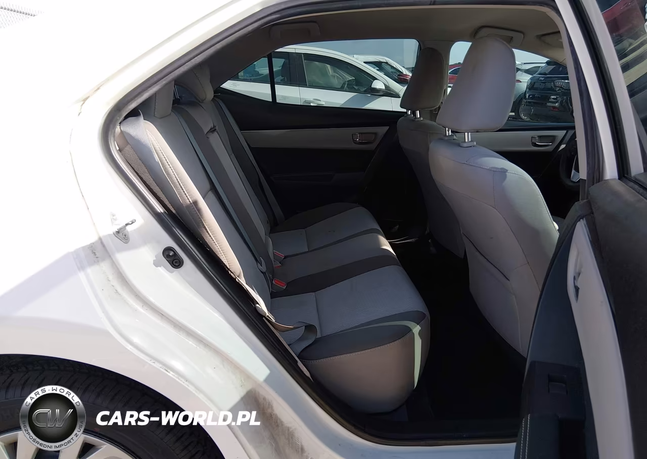 2017 Toyota Corolla Le VIN:5YFBURHE4HP709078 - 8