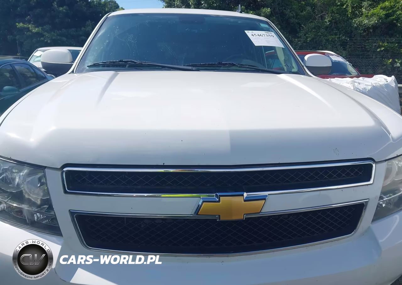 2013 Chevrolet Suburban Ls VIN:1GNSKHE72DR227741 - 6