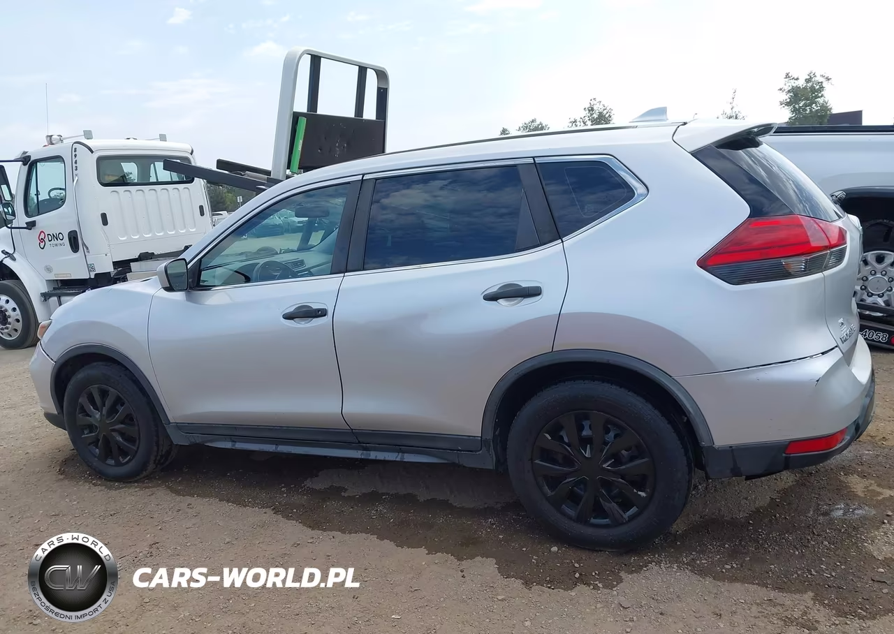 2017 Nissan Rogue S VIN:JN8AT2MT4HW136754 - 14